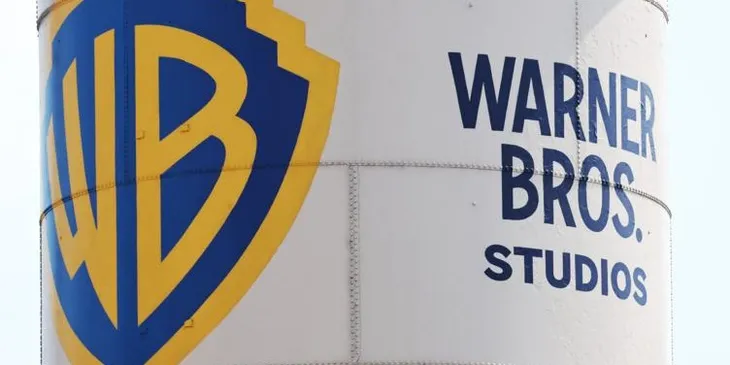 СМИ: Warner Bros. отказалась продаваться Paramount и предпочла сделку с Netflix