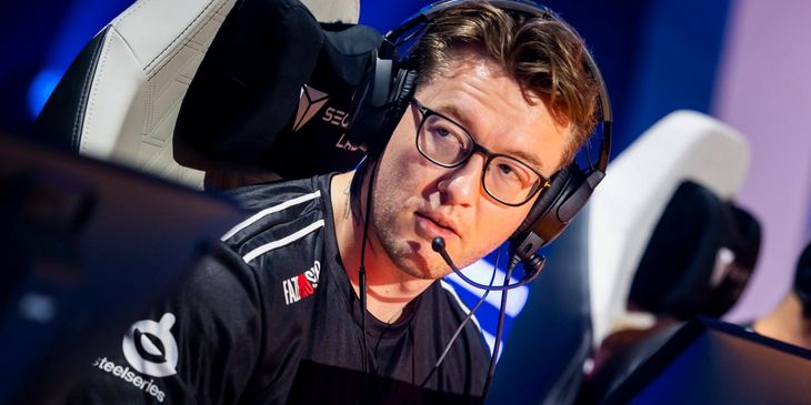 BCGame могла намекнуть на трансфер rain