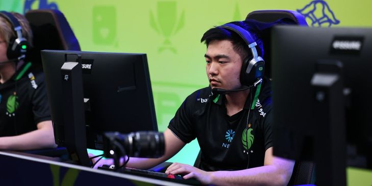 Sneyking о сохранении ростера Team Falcons: «Мы все подписали контракт на два года»