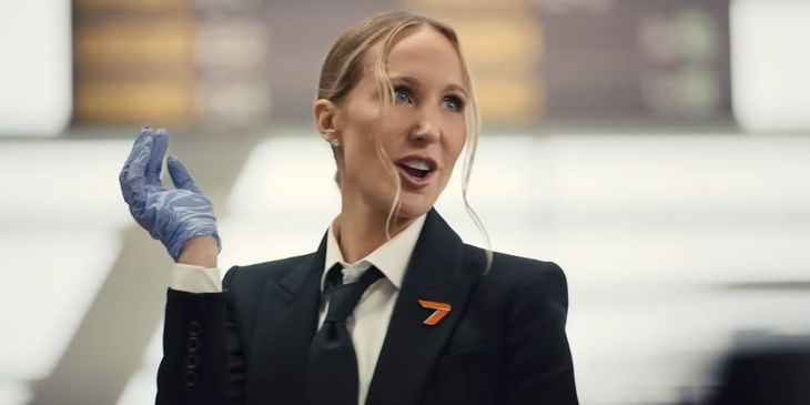 Власти Британии запретили рекламу Call of Duty из-за «тривиализации сексуального насилия»