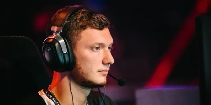 Resolut1on достиг 13 тыс. MMR в Dota 2: «Вот что творит ИИ коуч животворящий»
