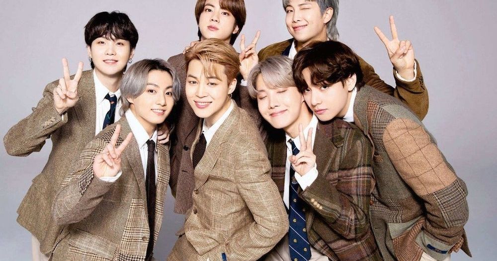 K-pop группа BTS дала виртуальный концерт в Minecraft