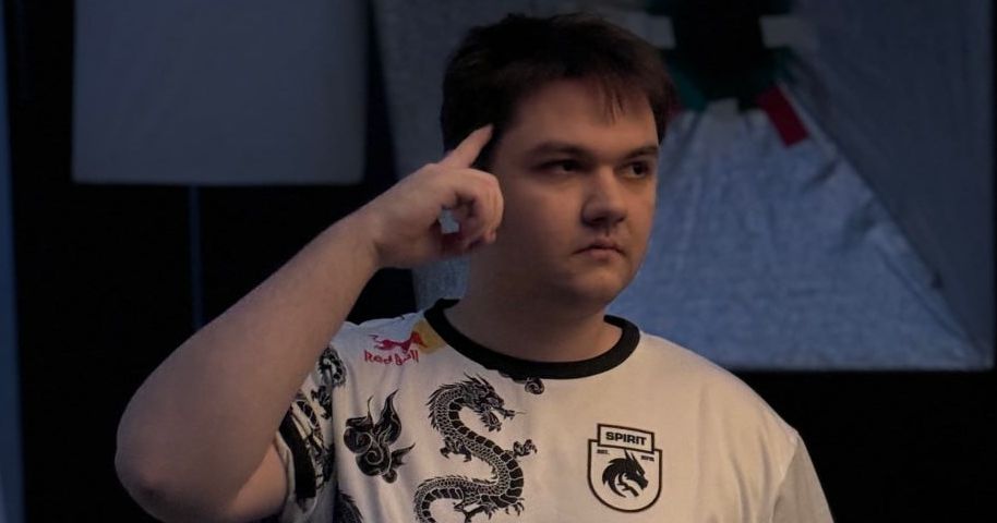 Канал Raddan на Twitch был разбанен