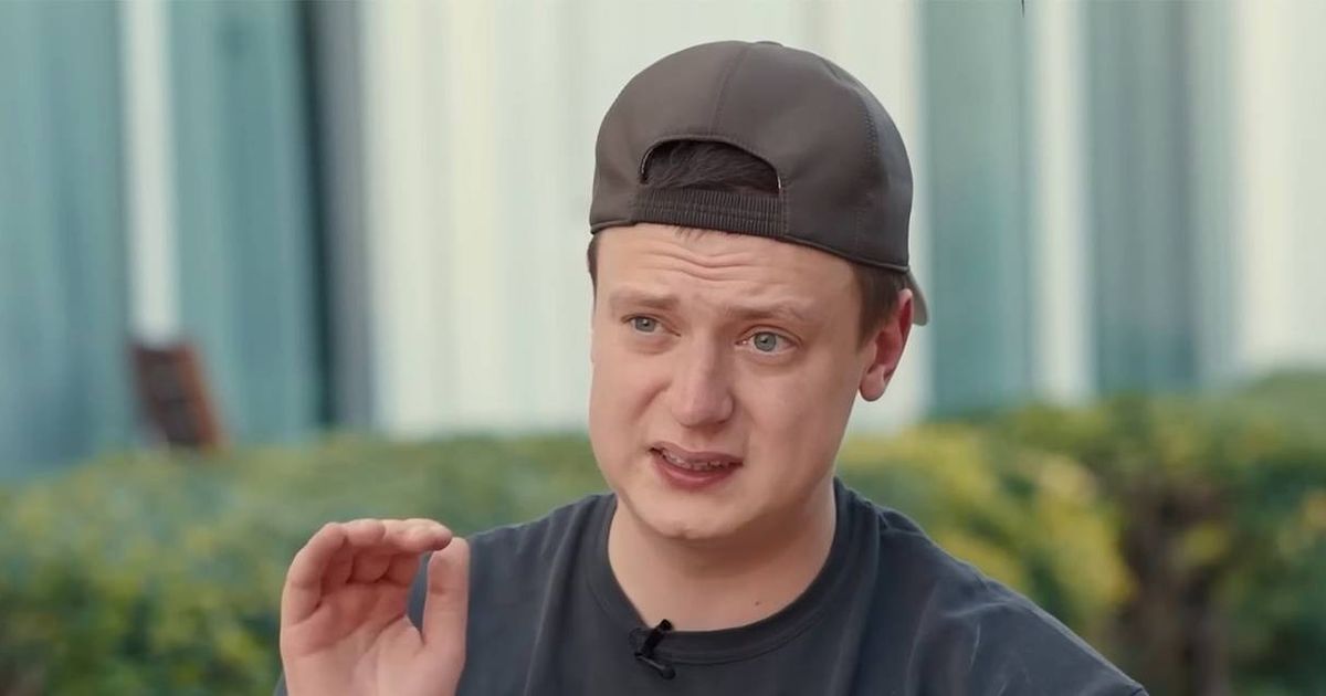 Mellstroy купил аккаунт в Dota 2 и сыграл со Sneyking и qojqva