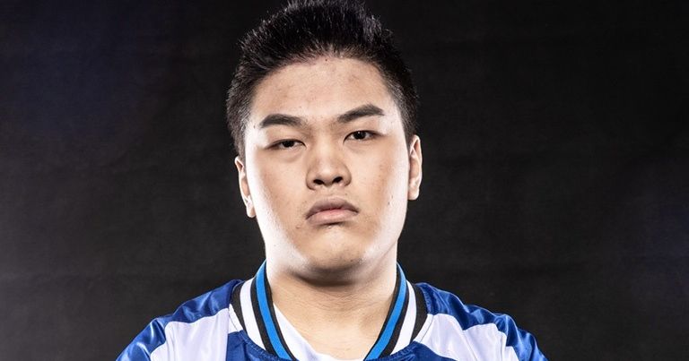 Newbee Cod Player Руководство Newbee заставило игрока сменить никнейм