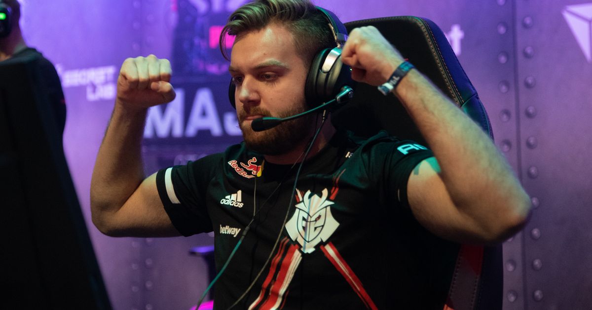 Фанат проанализировал промах NiKo по s1mple на PGL Major Stockholm 2021