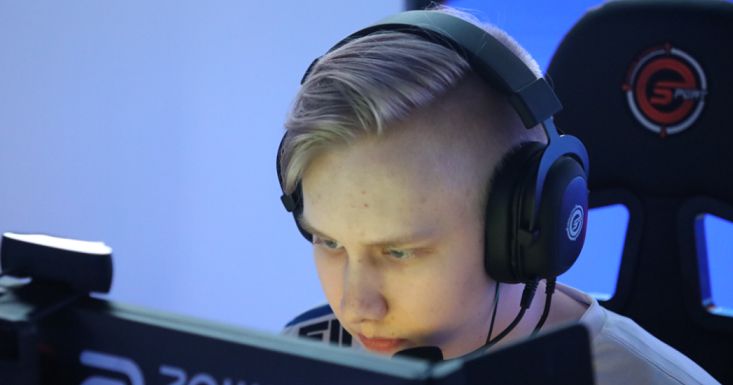 Virtus.pro возглавила таблицу после первого дня гранд-финала EWC 2026 по PUBG