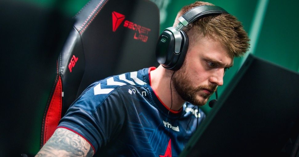 Официально: k0nfig выступит за Heroic на BLAST Premier: World Final 2022