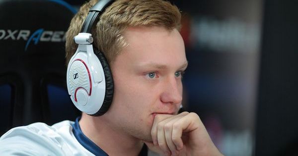 Davсost и dima покинули team spirit