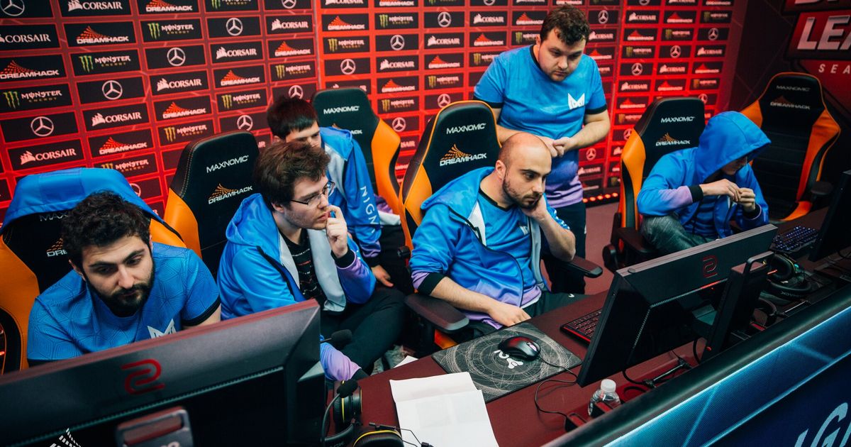 Фильтр мата в dota 2 начал блокировать название команды nigma