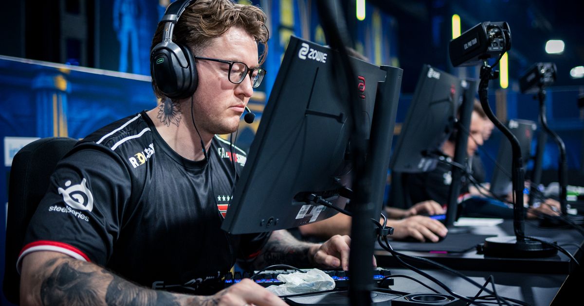 Эксперты склоняются к победе NAVI над FaZe Clan на IEM Cologne 2025