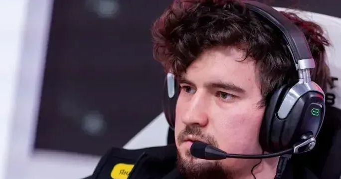 Daxak: «Даже в топ-100 куча челов, которые вообще не выкупают за "Доту"»