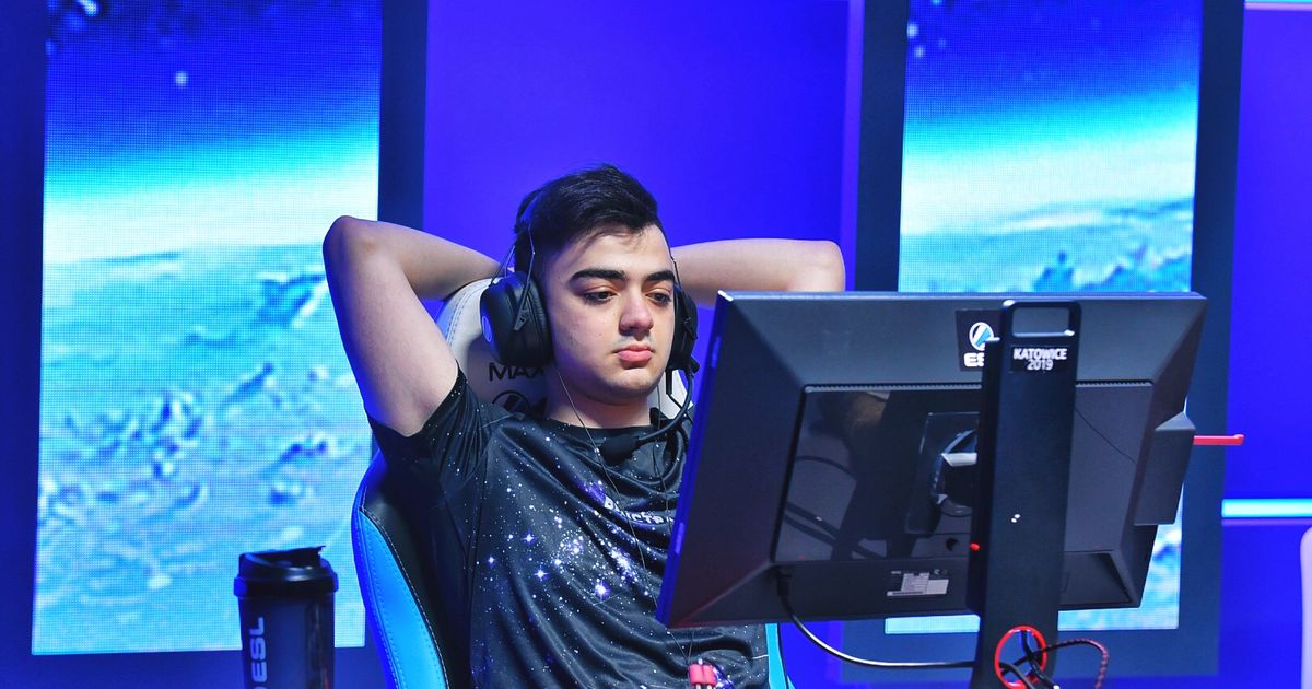 N0rb3r7 оскорбил игроков dreameaters — winstrike его оштрафовала
