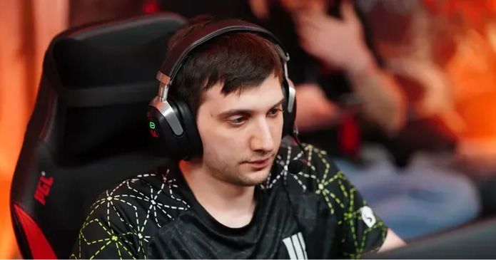 Arteezy назвал худших игроков в топ-100 европейского ладдера Dota 2