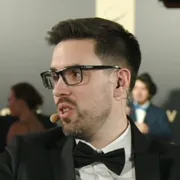 Милан Striker Свежда