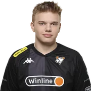 Никита Lunax Макаров