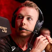 Лукас gla1ve Россандэр