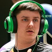 Дан apEX Мадесклер