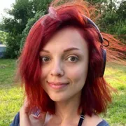 Анна Молева