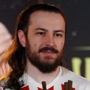 Андрей-Влад Mangusu Сатяну