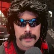Гай DrDisRespect Бэйм