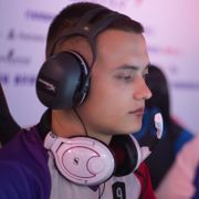 Денис seized Костин