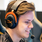 Фредрик REZ Стернер