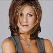 Дженнифер Энистон