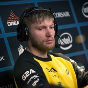 Михаил Kane Благин, тренер Natus Vincere, для командного сайта