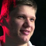 Александр s1mple Костылев