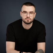 Роман Ефремов