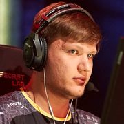 Александр s1mple Костылев
