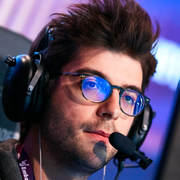 Себастьян Ceb Дебс