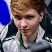 Илья m0NESY Осипов