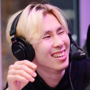 Александра TORONTOTOKYO Хертека