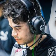 Майкил Golden Селим