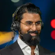 Мохан launders Говиндасами