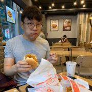 Ли SunBhie Чон Дже