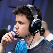 Фредрик REZ Стернер