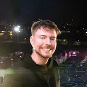 Джимми MrBeast Дональдсон
