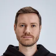 Михаил Артемьев