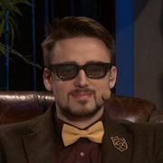 Даррен KillerPigeon Элми