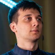 Артур Arteezy Бабаев