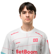 Матвей MieRo Васюнин