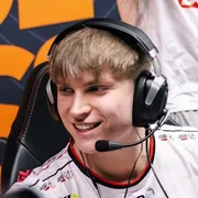 Милан hypex Половец