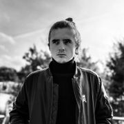 Том Варизан