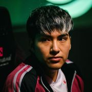 Стивен StingeR Варгас