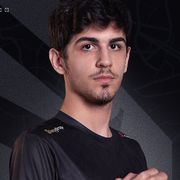 Али Wicadia Хайдар Ялчин