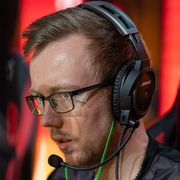 Крис chrisJ де Йонг