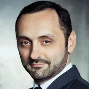 Николай Петросян